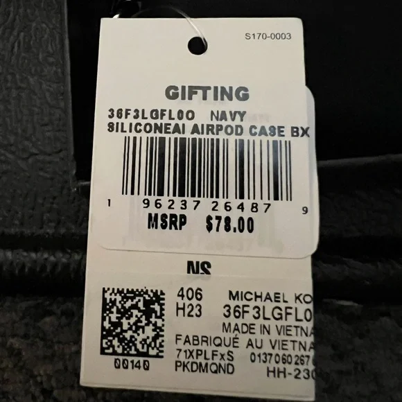 New Michael Kors Navy Blue AirPods Case with Box - Picture 3 of 5